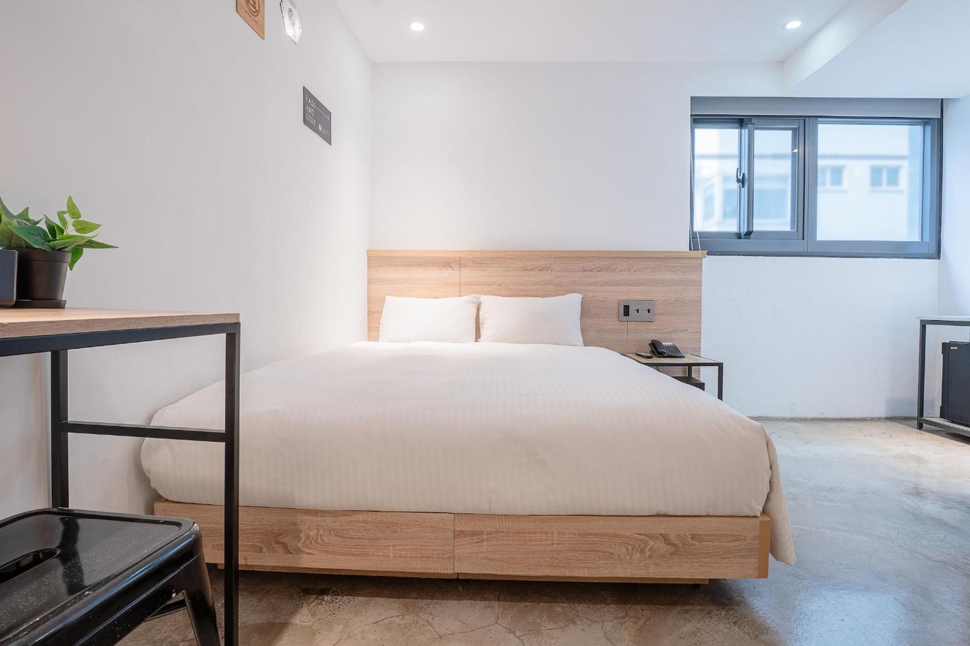 Chase Hotel Тайчжун Екстер'єр фото
