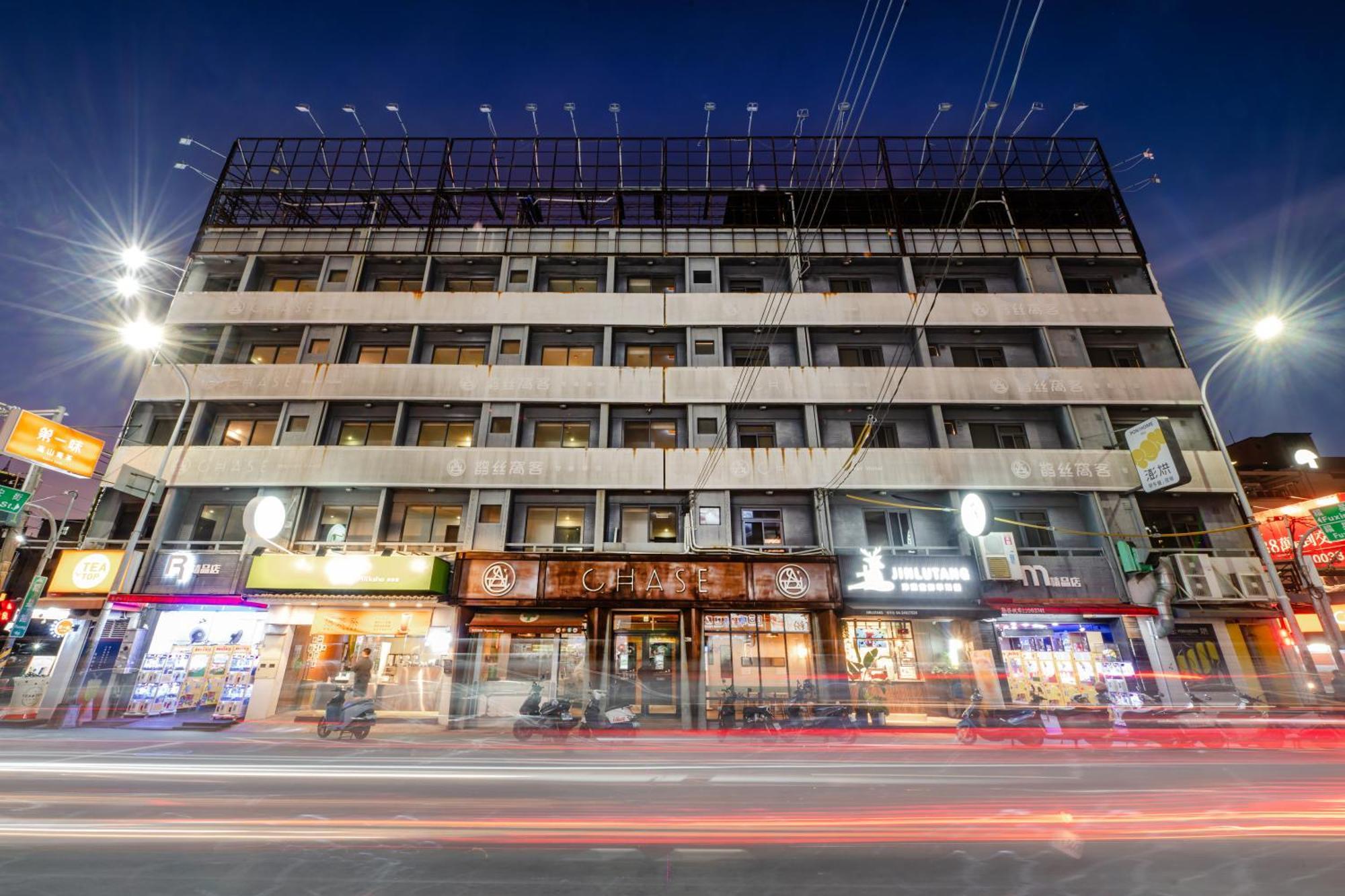 Chase Hotel Тайчжун Екстер'єр фото